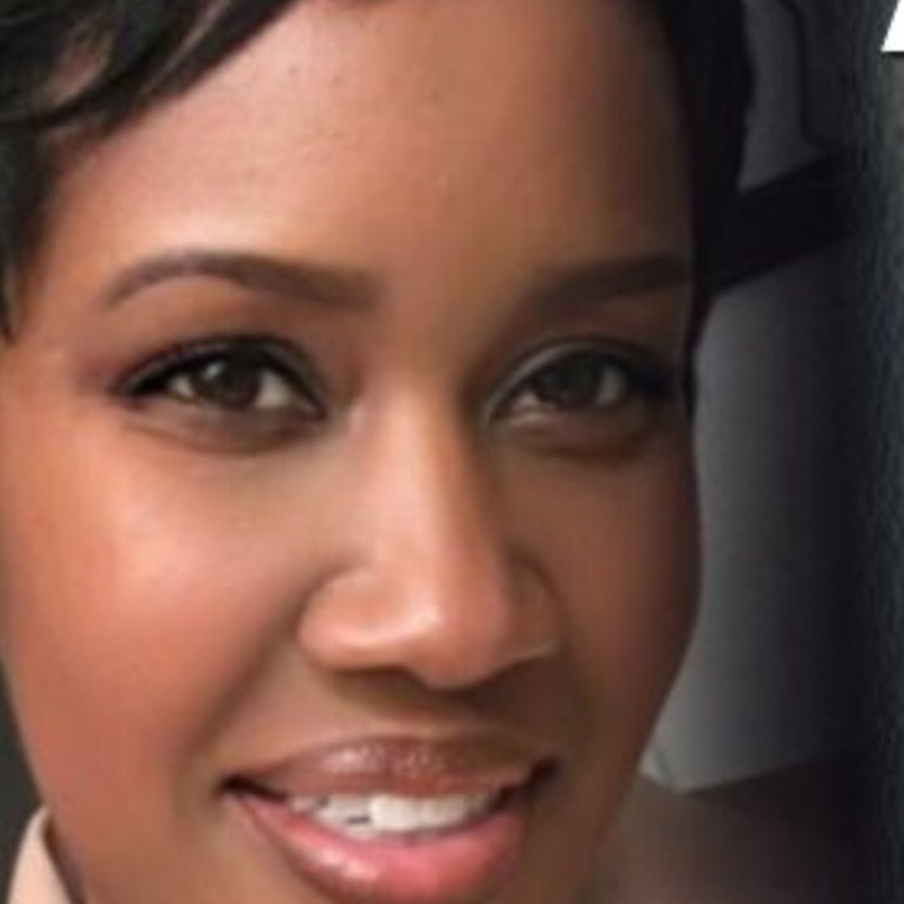 Meet your Posher, Angie